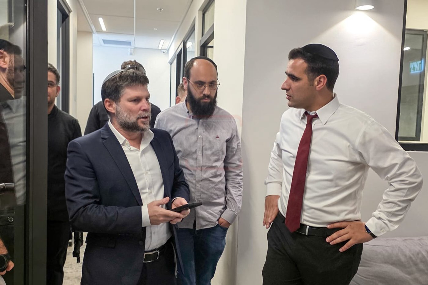 ה"חמור" שזכה ל"ימים" | 'זופניק בכיכר' עם כל התמונות, הנייעס והחשיפות של השבוע