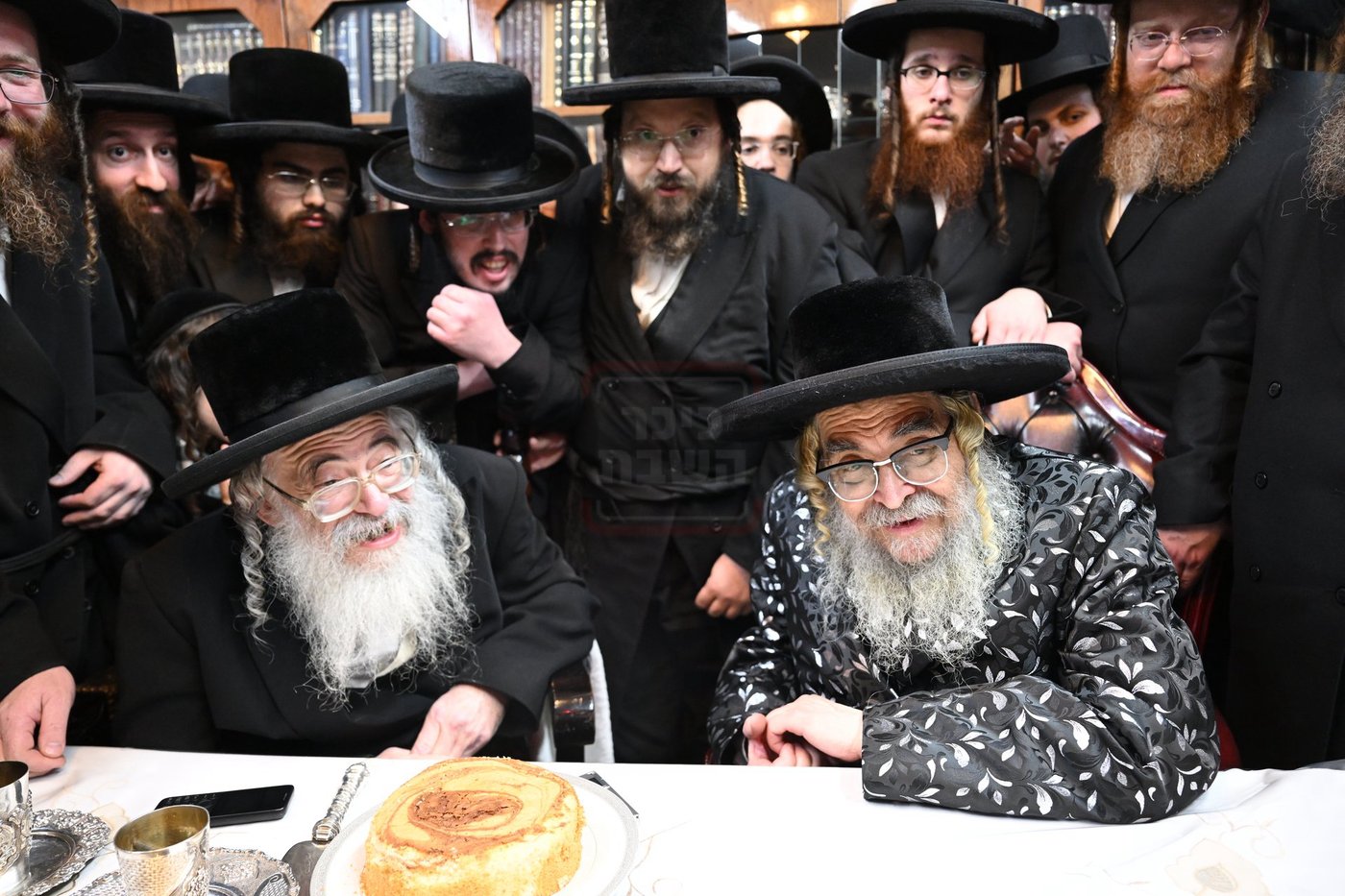 האדמו"ר מסאטמר בביקור אצל רבני ב"ב