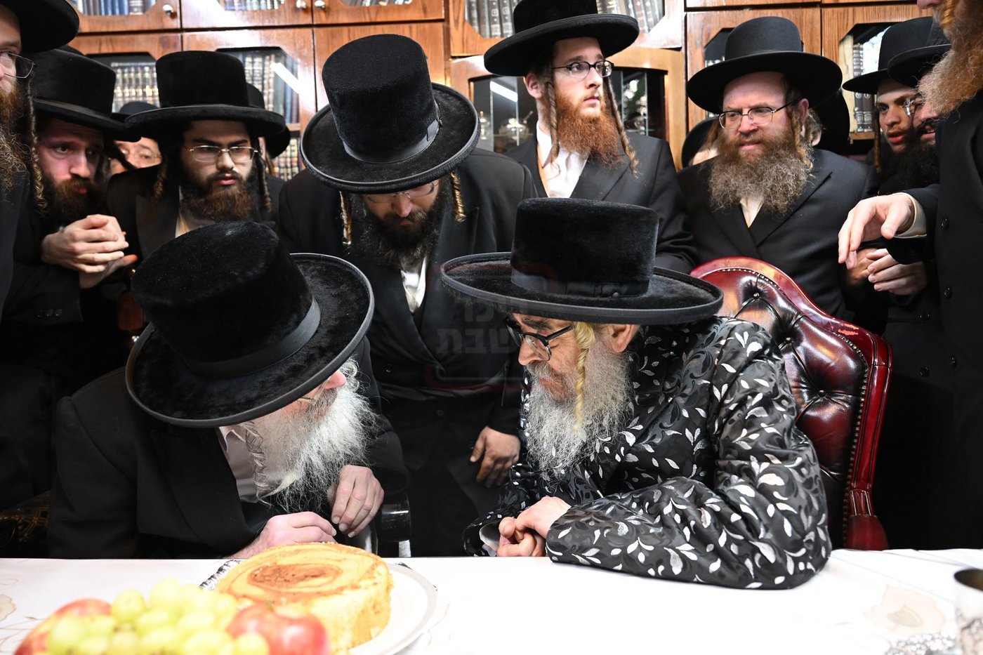 האדמו"ר מסאטמר בביקור אצל רבני ב"ב