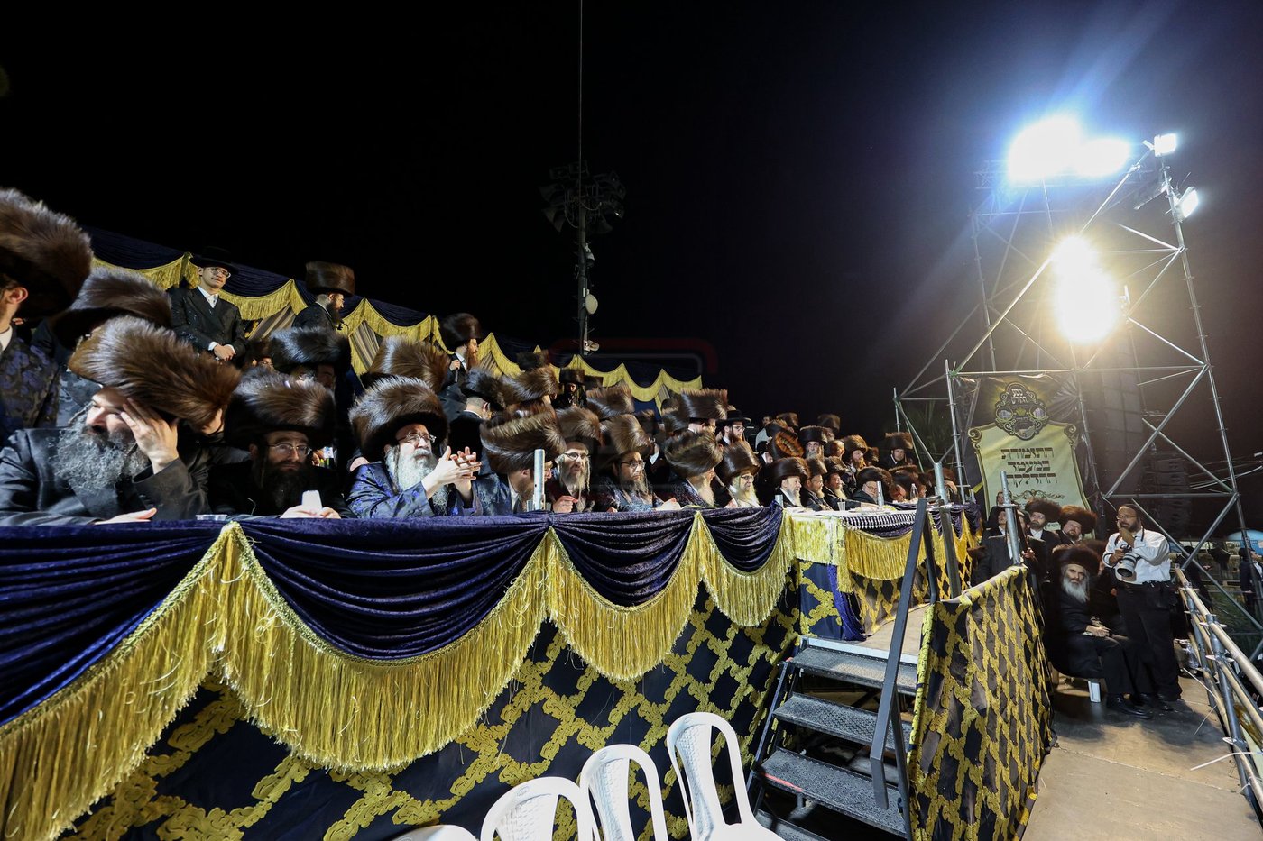 האדמו"ר מסאטמר בהדלקה במירון