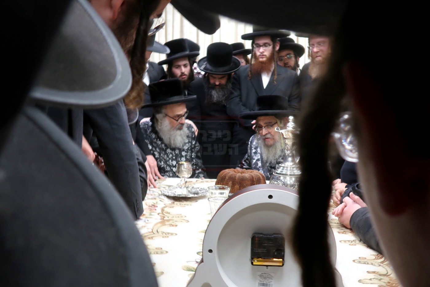 האדמו"ר מסאטמר בביקור אצל האדמו"ר מויז'ניץ בית שמש