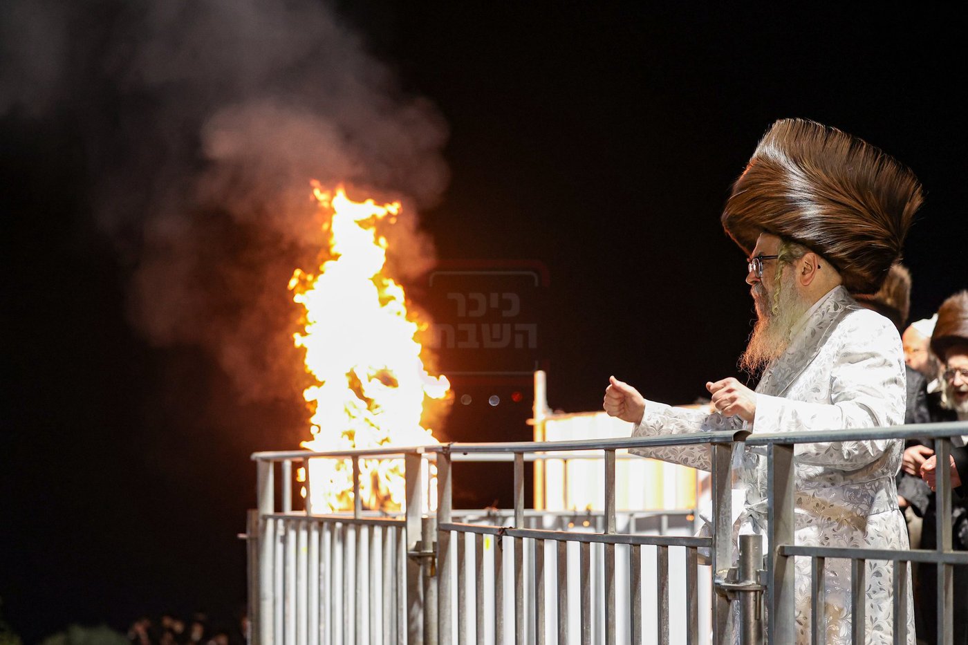 האדמו"ר מסאטמר בהדלקה במירון