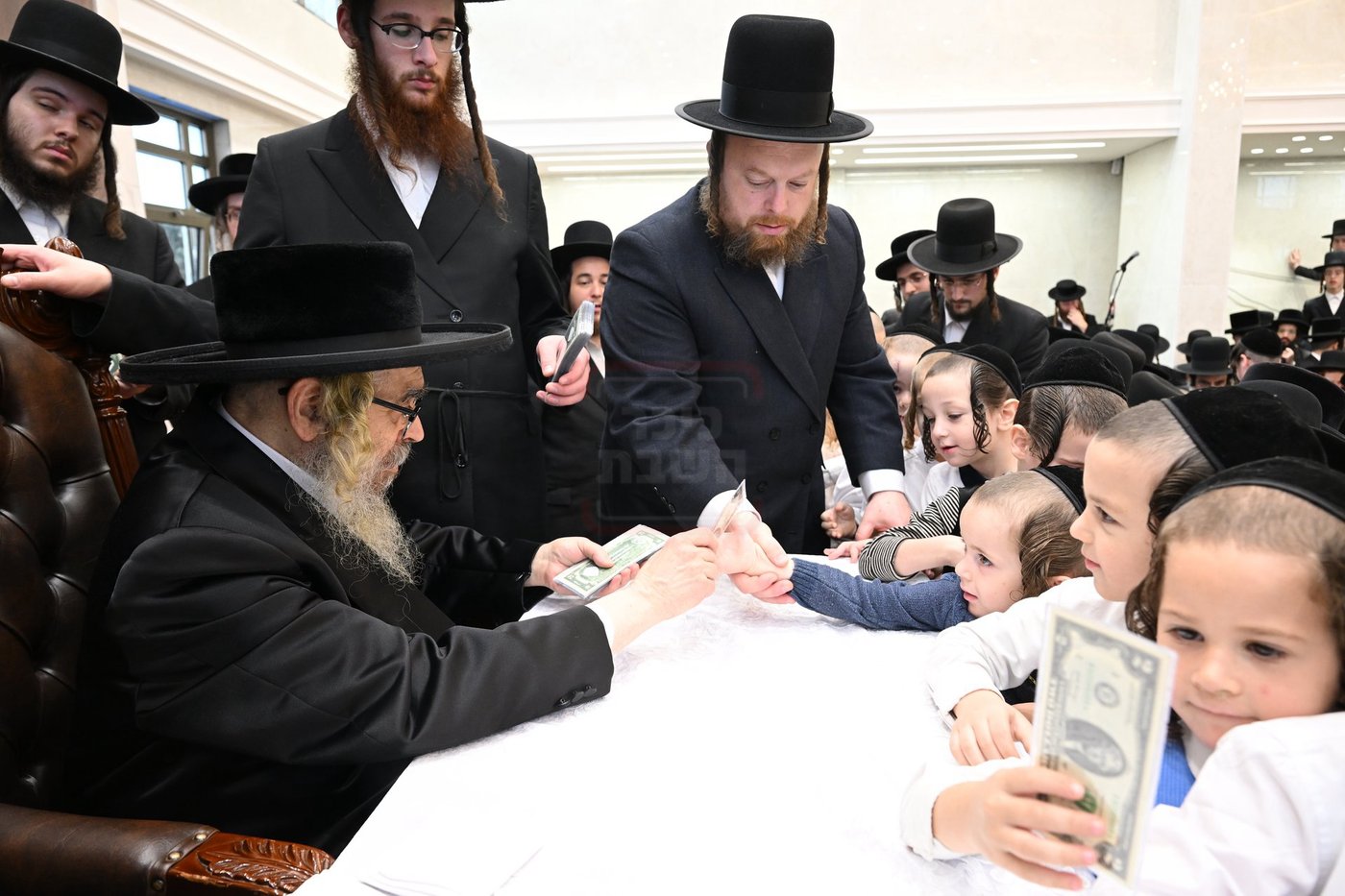 האדמו"ר מסאטמר בביקור בבני ברק