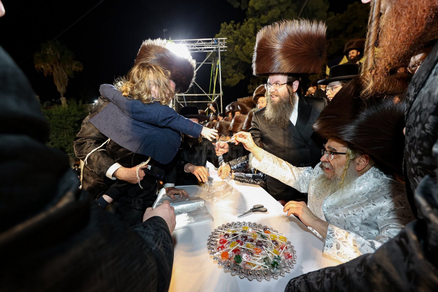 האדמו"ר מסאטמר בהדלקה במירון