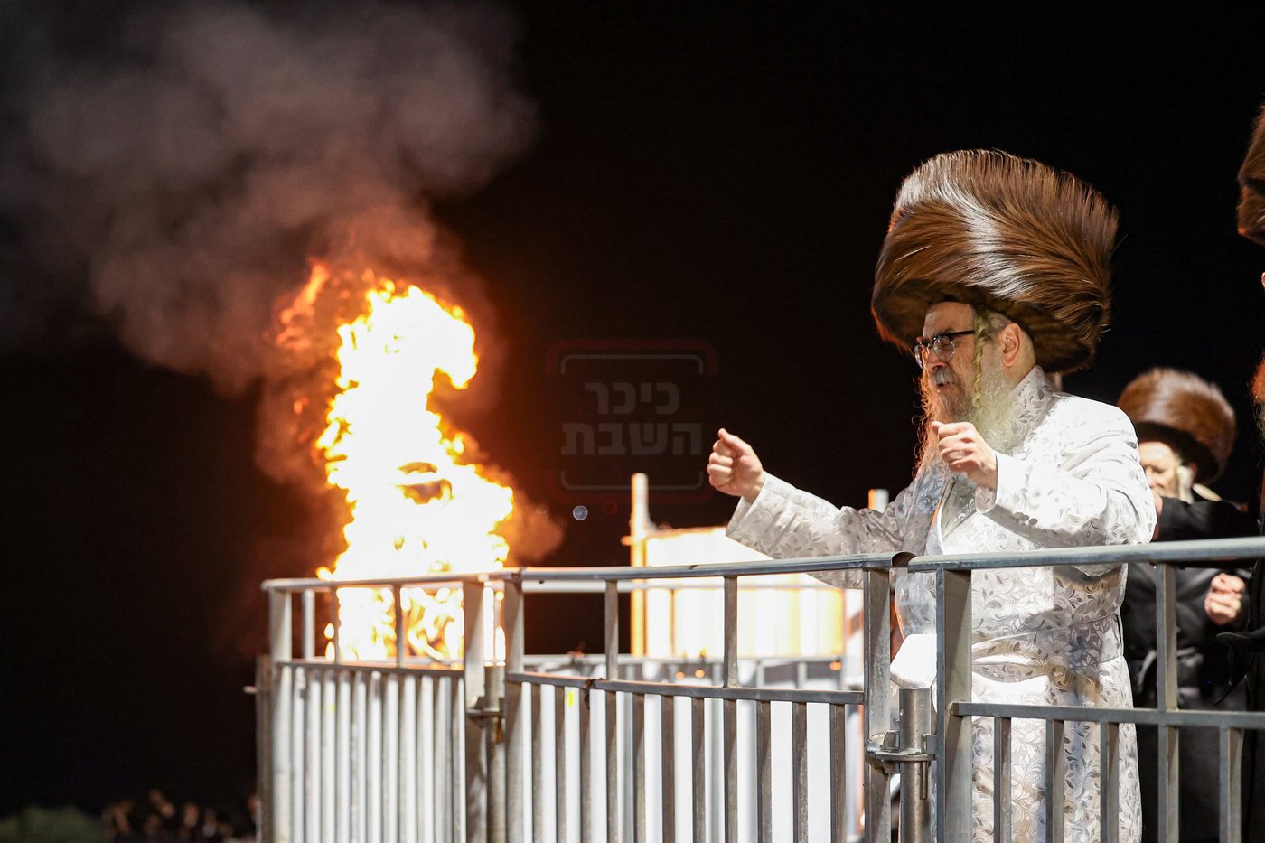 האדמו"ר מסאטמר בהדלקה במירון