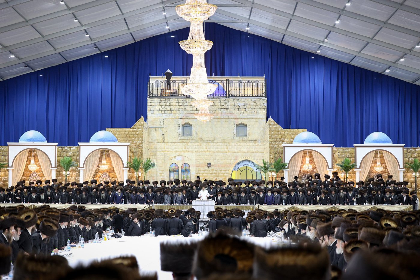 האדמו"ר מסאטמר בסעודה שלישית במירון