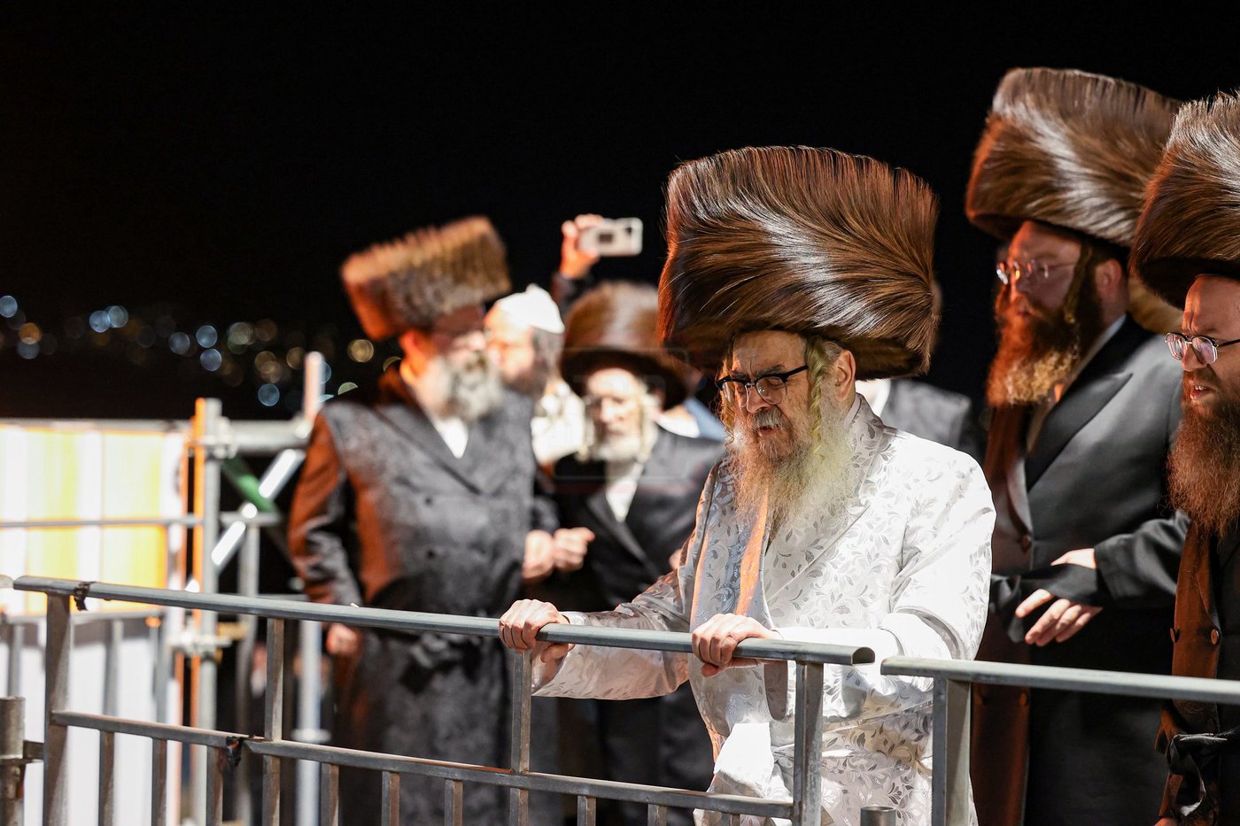 האדמו"ר מסאטמר בהדלקה במירון