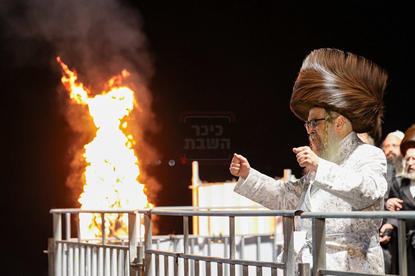 האדמו"ר מסאטמר בהדלקה במירון