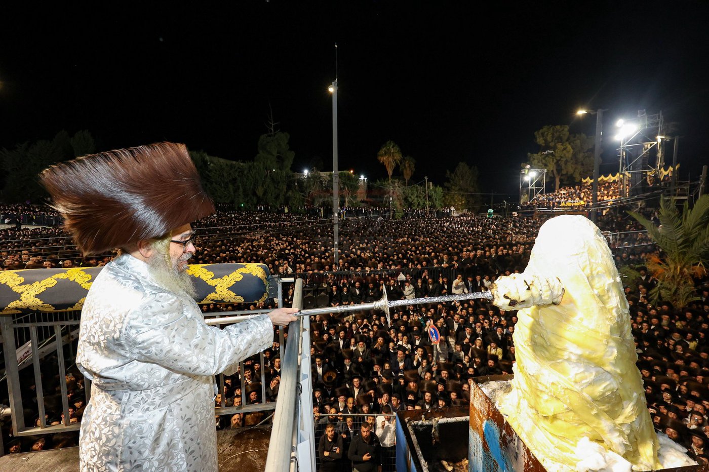 האדמו"ר מסאטמר בהדלקה במירון