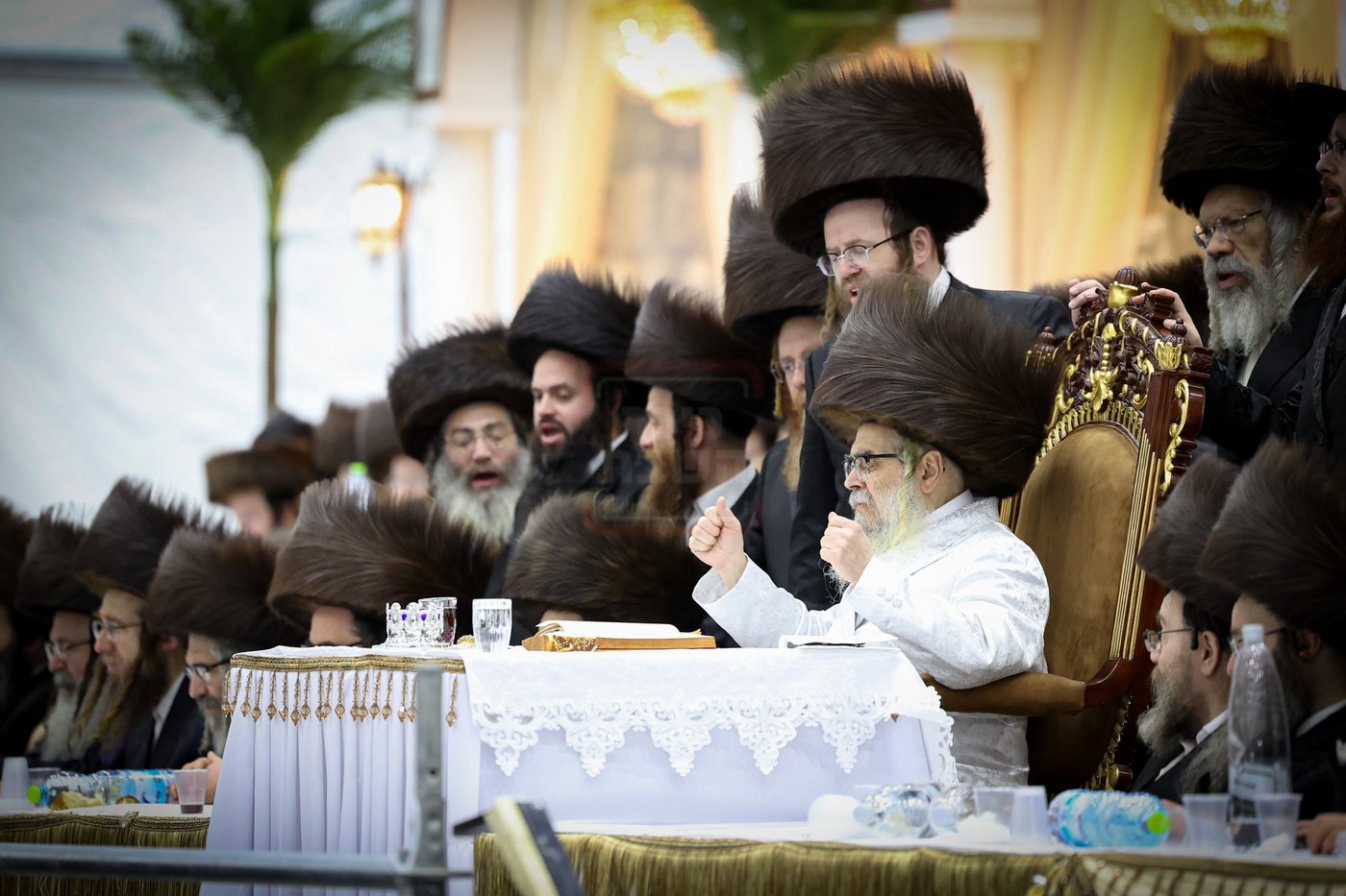 האדמו"ר מסאטמר בסעודה שלישית במירון