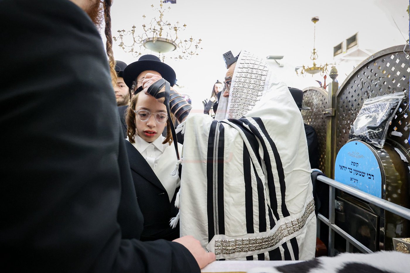 האדמו"ר מסאטמר בתפילת שחרית במירון