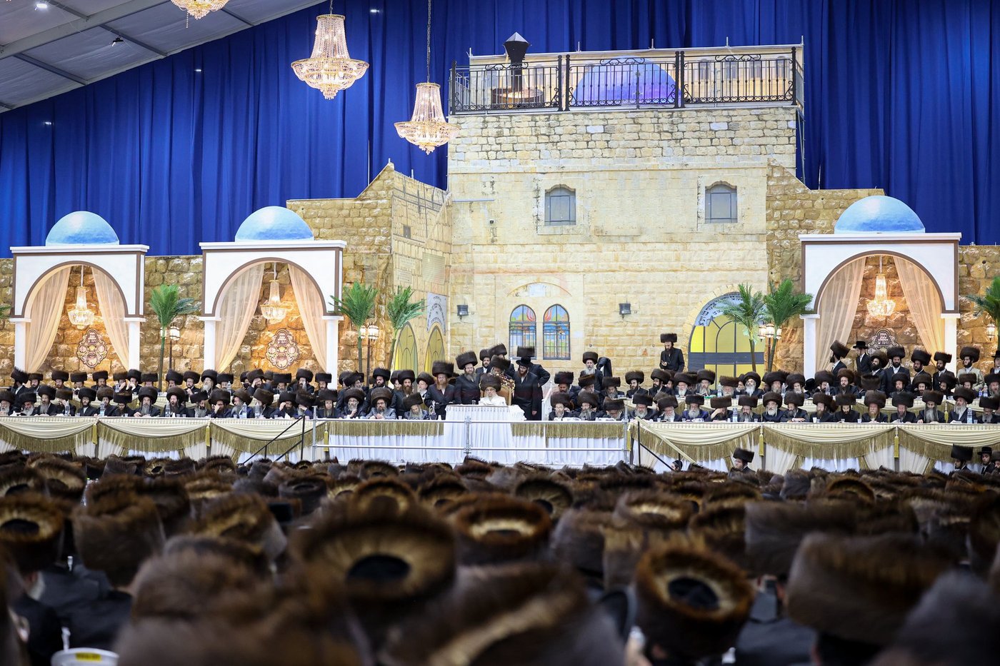 האדמו"ר מסאטמר בסעודה שלישית במירון