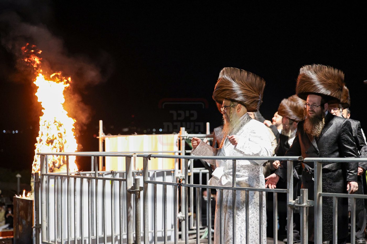 האדמו"ר מסאטמר בהדלקה במירון