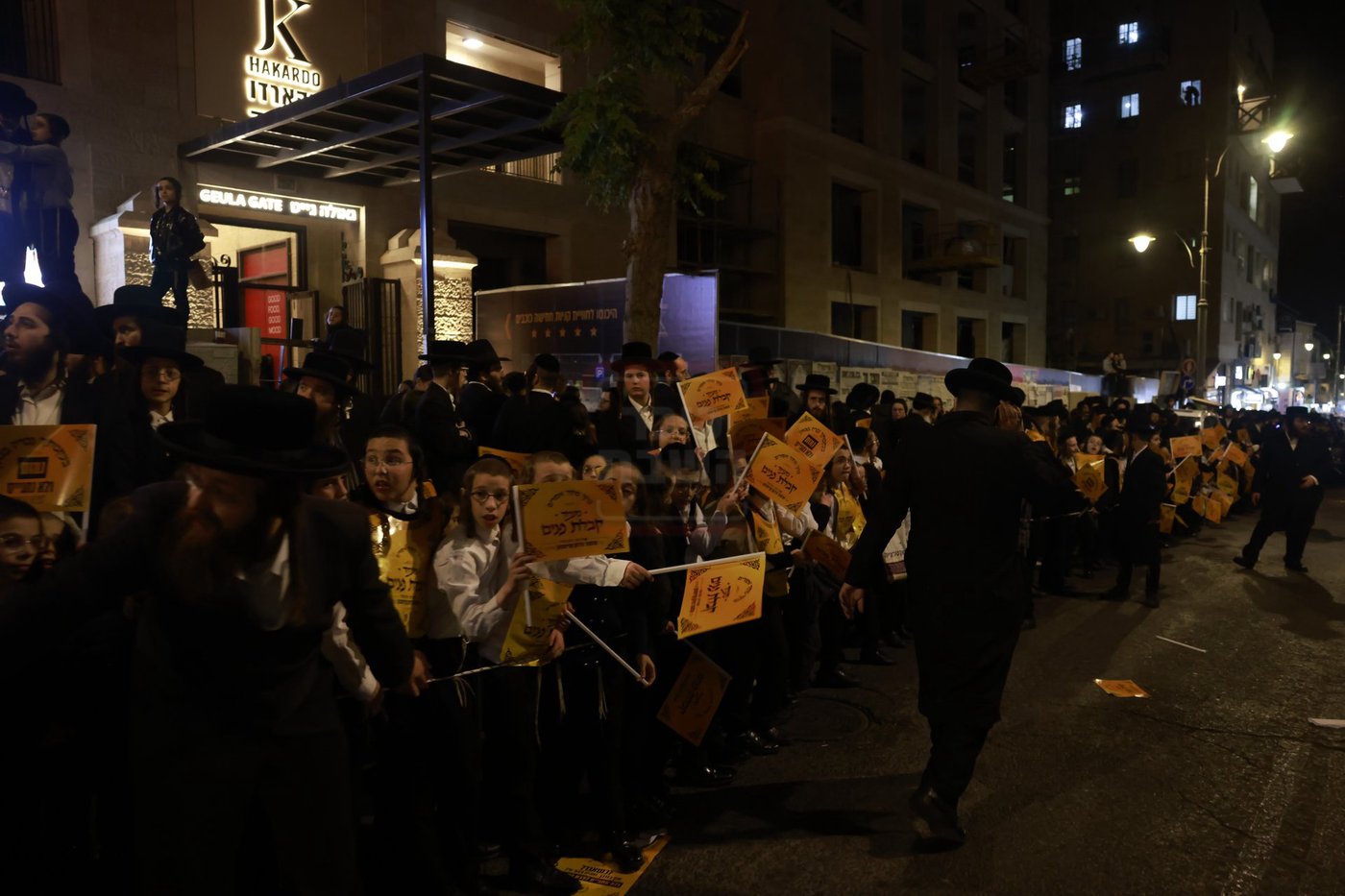 קבלת הפנים לאברך האסיר ר' אלעזר צדוק קויפמן