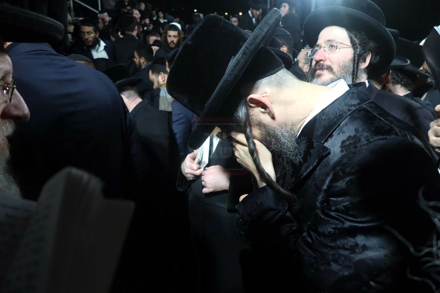 האדמו"ר מזוועהיל בהילולת הרה"ק בעל ה'בת עין' זיע"א בעיה"ק צפת 