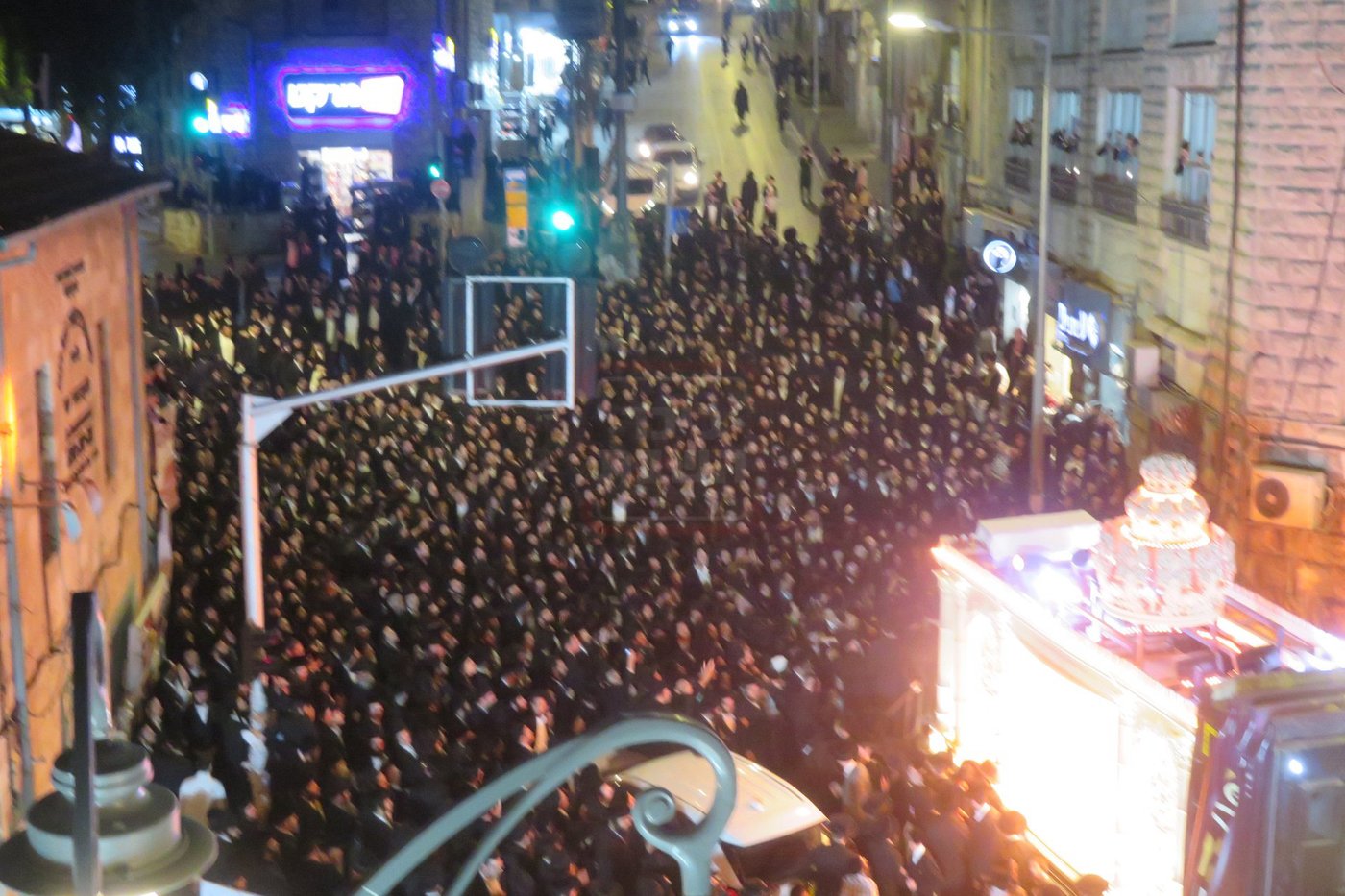 קבלת הפנים לאברך האסיר ר' אלעזר צדוק קויפמן