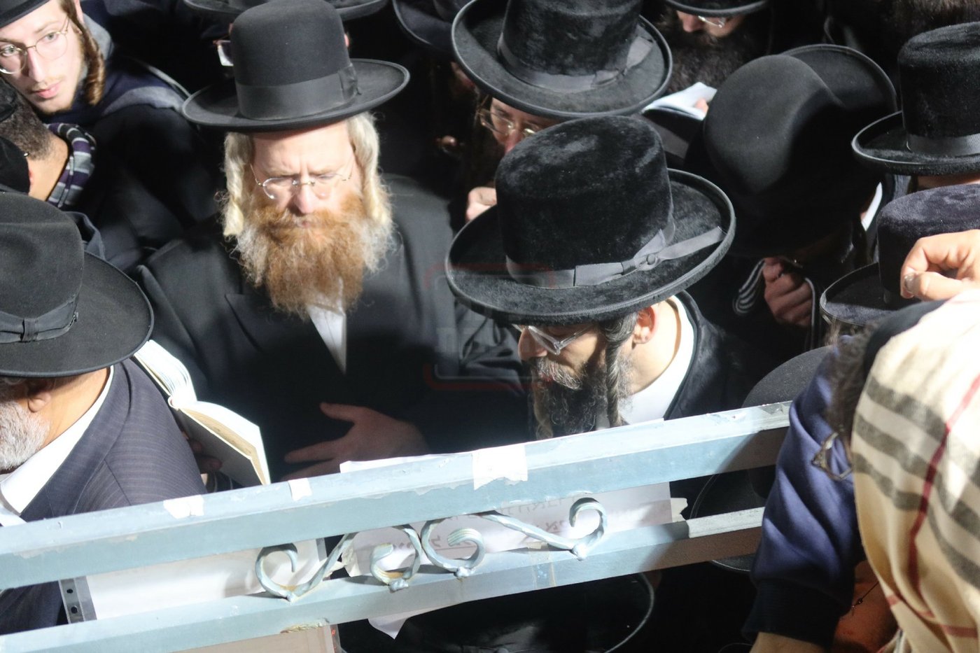 האדמו"ר מזוועהיל בהילולת הרה"ק בעל ה'בת עין' זיע"א בעיה"ק צפת 