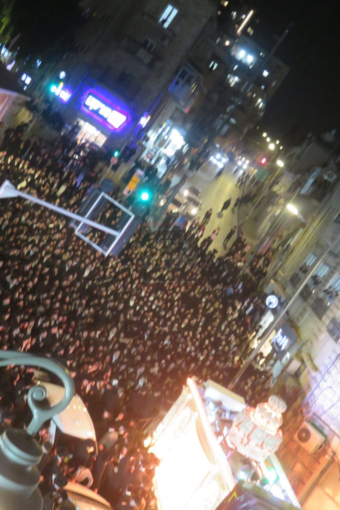 קבלת הפנים לאברך האסיר ר' אלעזר צדוק קויפמן