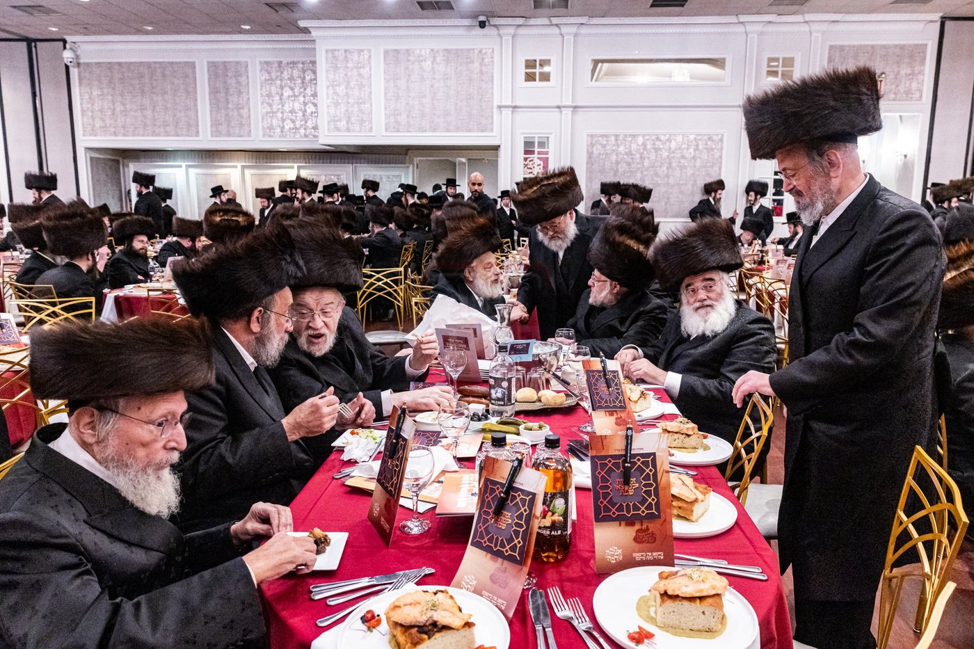 דינר השנתי לטובת מוסדות סאטמר ב"פ