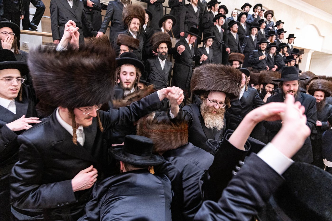 אב"ד אמונת ישראל בריקודין