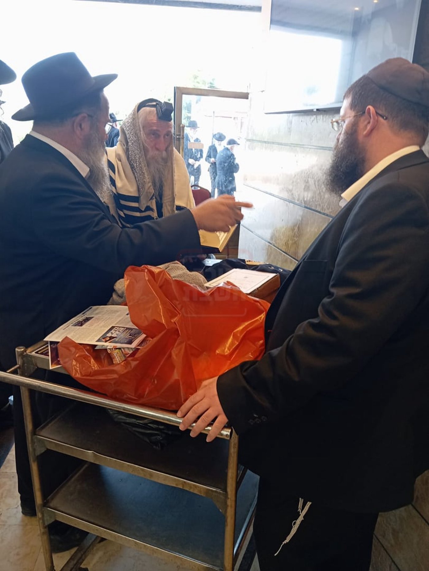 האדמו"ר מסטריקוב בביקור בכפר חב"ד