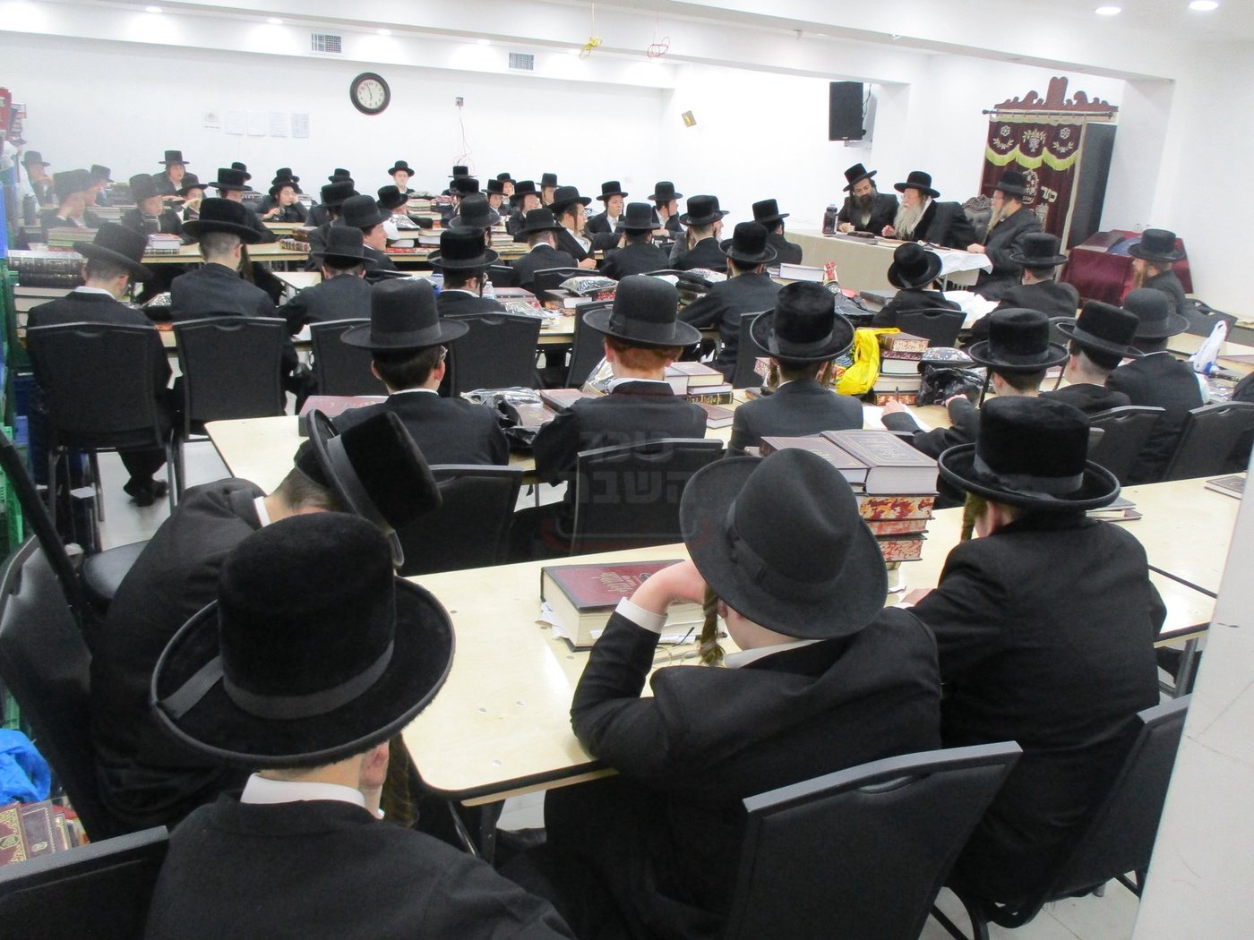 האדמו"ר מקוזמיר בביקור בארה"ב