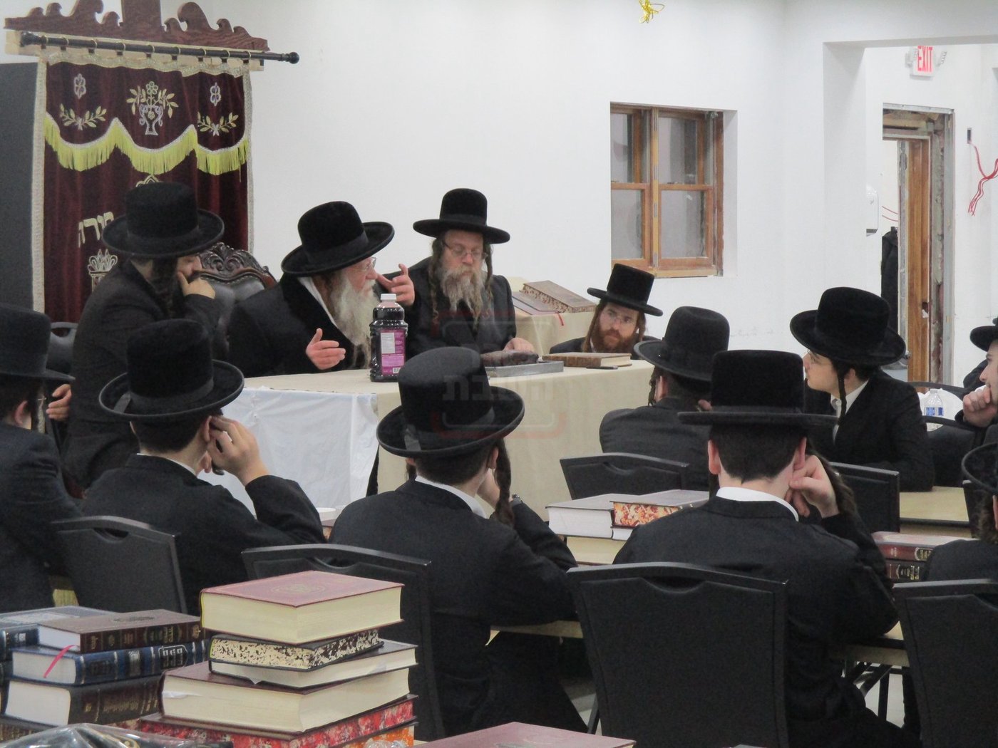 האדמו"ר מקוזמיר בביקור בארה"ב