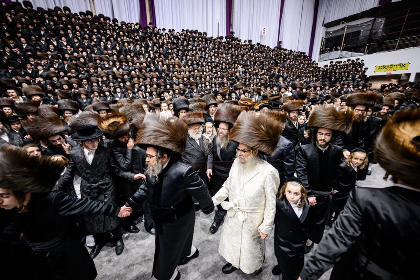 שמחת נישואי נינתו הראשונה של האדמו"ר מסאטמר