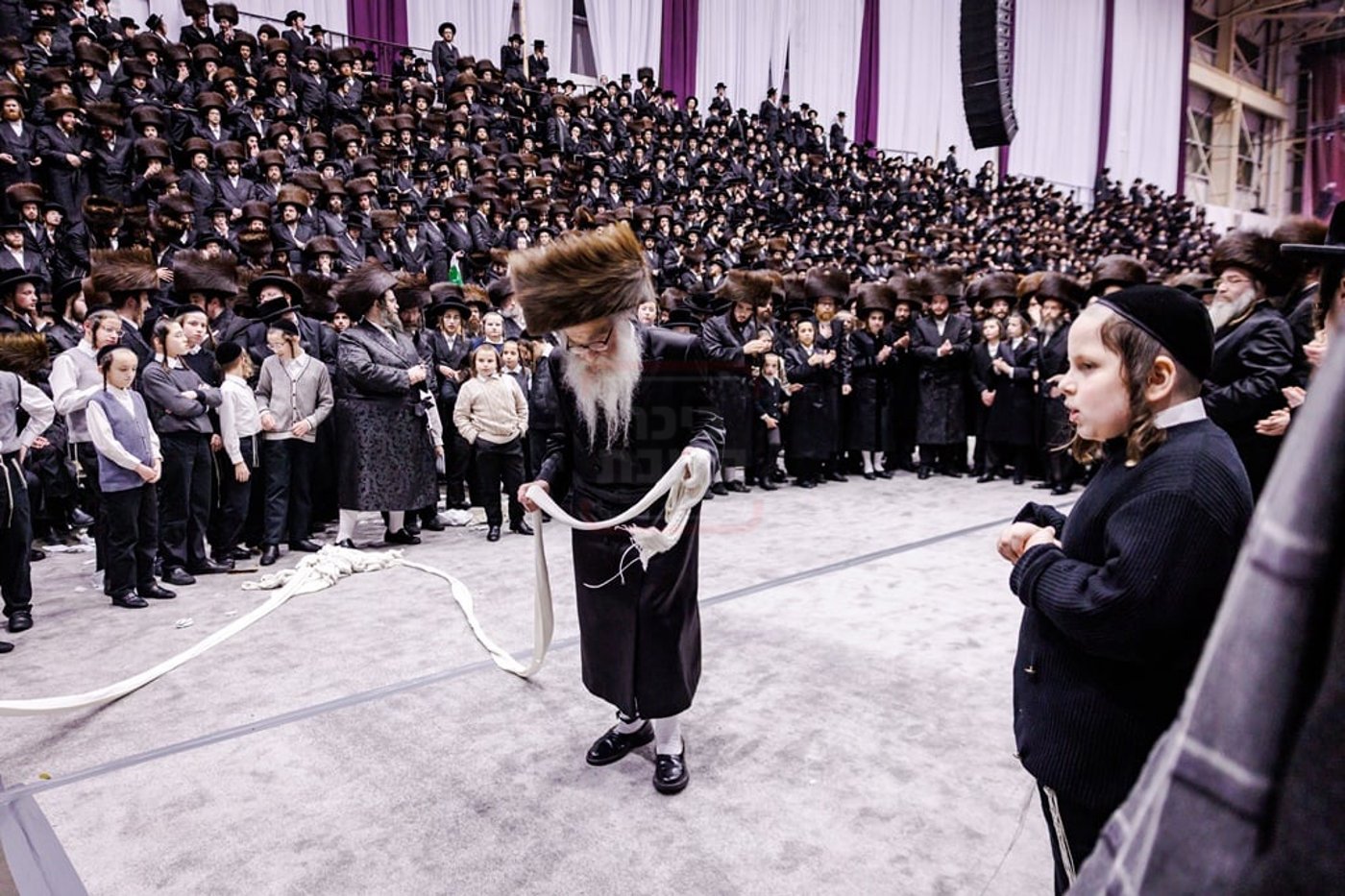 שמחת נישואי נינתו הראשונה של האדמו"ר מסאטמר