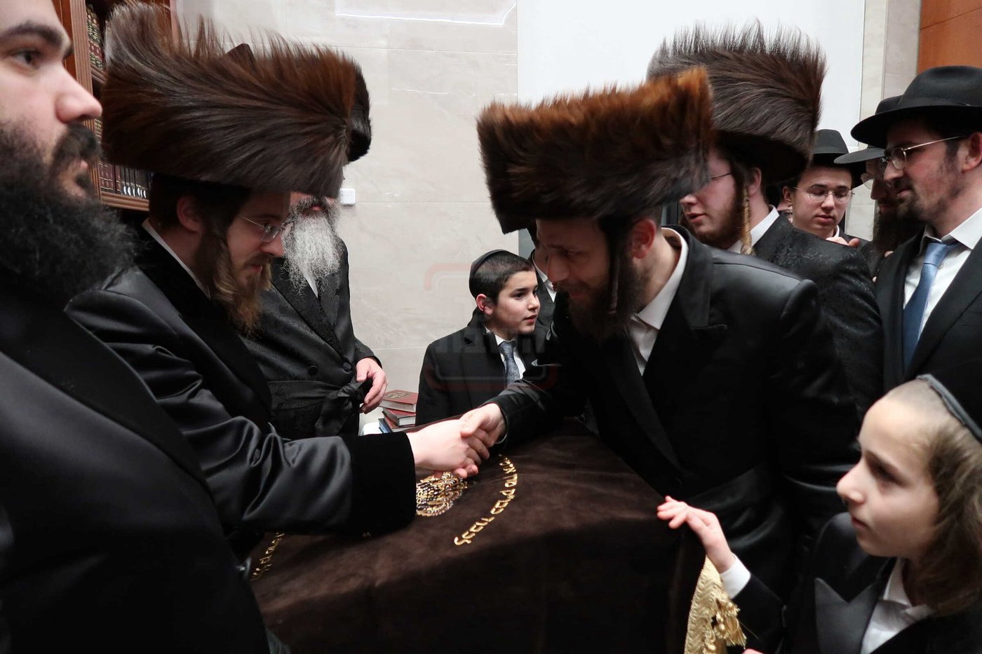 מוצאי שב"ק בצל האדמו"ר מסאדיגורה בלייקווד