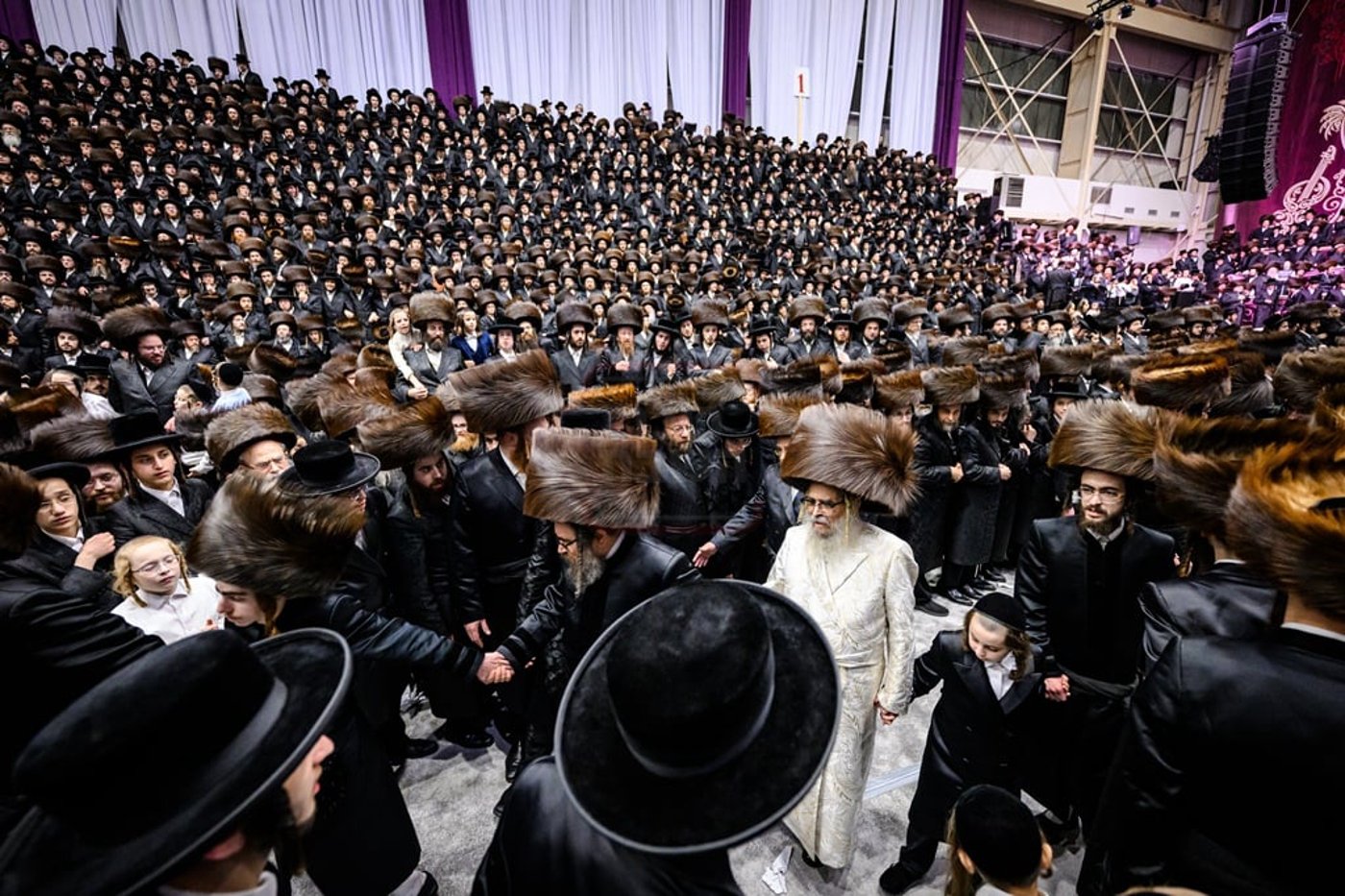 שמחת נישואי נינתו הראשונה של האדמו"ר מסאטמר