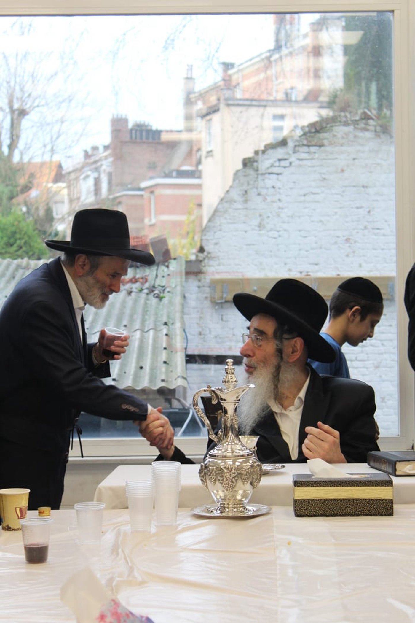 האדמו"ר מאלכסנדר בביקור באנטווערפן