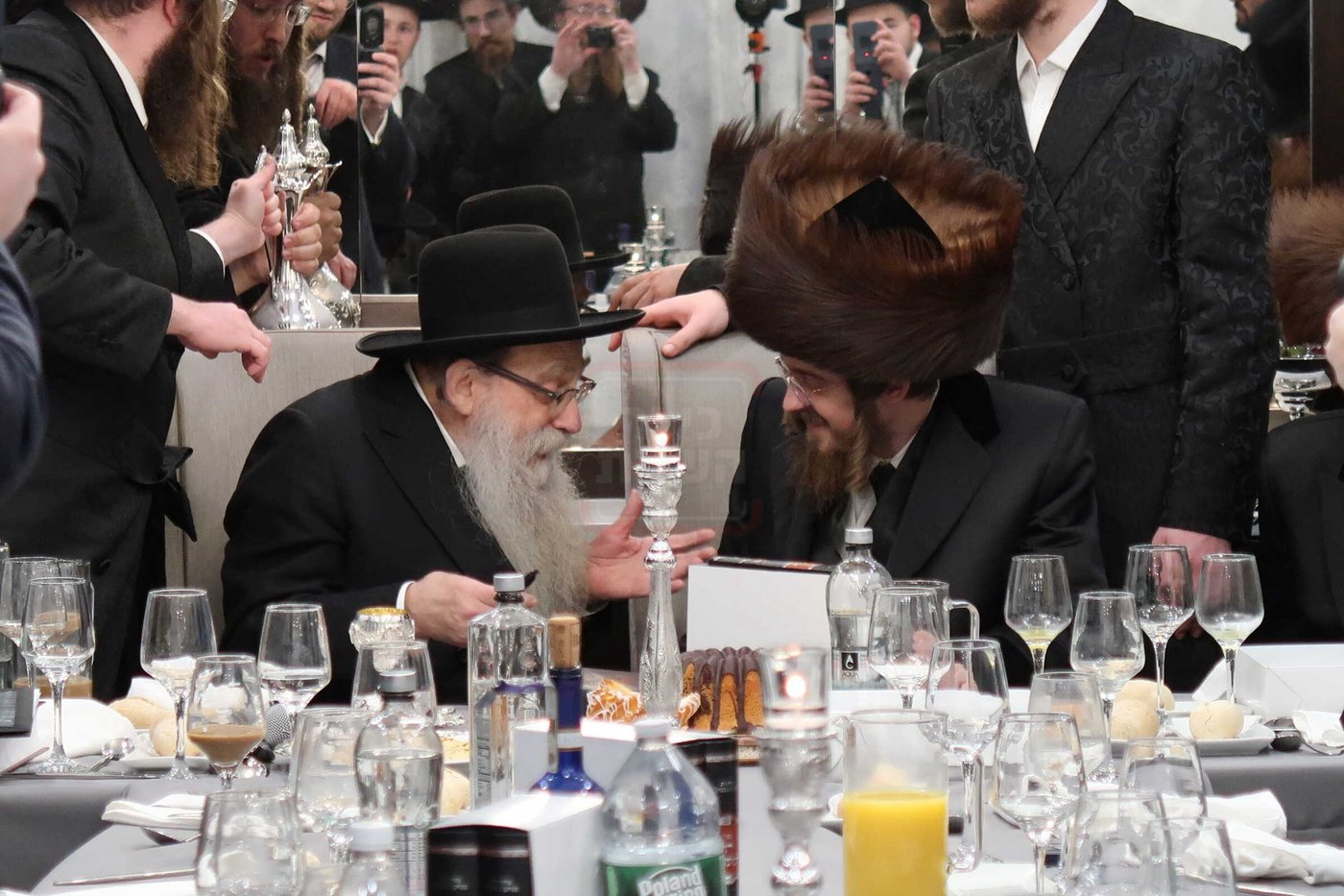 מוצאי שב"ק בצל האדמו"ר מסאדיגורה בלייקווד