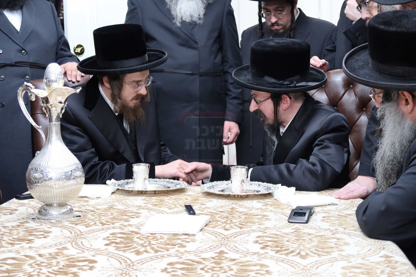 האדמו"ר מסאדיגורה בביקור אצל האדמו"ר מסקולען