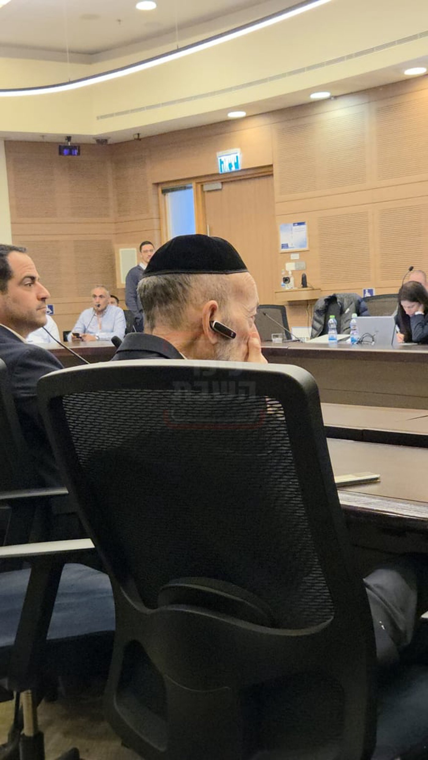 ההרצאה של ראש השב"כ בתלמוד תורה | 'זופניק בכיכר' עם כל התמונות, הנייעס והחשיפות של השבוע