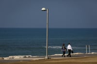 תעלומה: עצמות אדם התגלו ליד החוף הנפרד במרכז הארץ