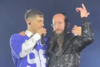 הרב בירך והקהל בהופעה של ששון שאולוב שאג "אמן" • צפו
