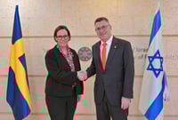שר החוץ, עם שרת החוץ של שוודיה