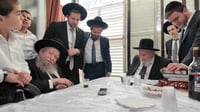 גדולי ישראל, ראשי ישיבות, אישי ציבור ועוד | פסח במחיצת הגרמ"ה הירש