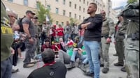 פתיחת מושב הקיץ: מפגיני השמאל מחו ליד הכנסת - ונהדפו