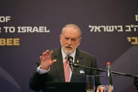 מייק האקבי