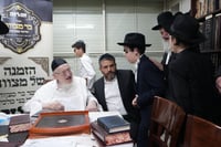 ילדי 'זה לזה' עלו להזמין את גדו"י לבר המצווה שלהם