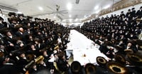 נעילת החג בחצה"ק מכנובקא בעלזא