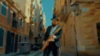 ברק גרוסברג משיק את אלבום הבכורה שלו: "רוצה להירגע"