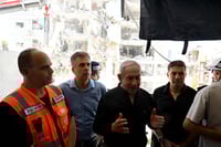 נתניהו בזירת הנפילה בבת ים: "איראן תשלם מחיר יקר מאוד" | צפו