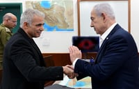 קרוב ל-50 דקות: כך נראתה "פגישת העדכון" של יאיר לפיד עם נתניהו