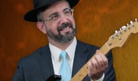 טוביה פרידמן ומקהלת 'מזמור לתודה' מחדשים את הלהיט: "אשר ברא"