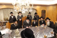 שמחת בית נדבורנה - מאקאווא - קאסוב ויז'ניץ - קומרנא 