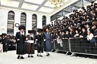 שמחת בית קרעטשניף - הארנאסטייפל - זלאטשוב - טשערקאס
