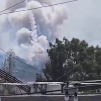 ההערכות בלבנון: הפגיעה בנבטיה נגרמה מטיל חיזבאללה שהשתגר בעקבות תקיפת חיל האוויר | תיעוד